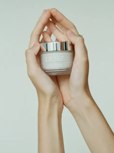 LESSE Essential Moisturizer