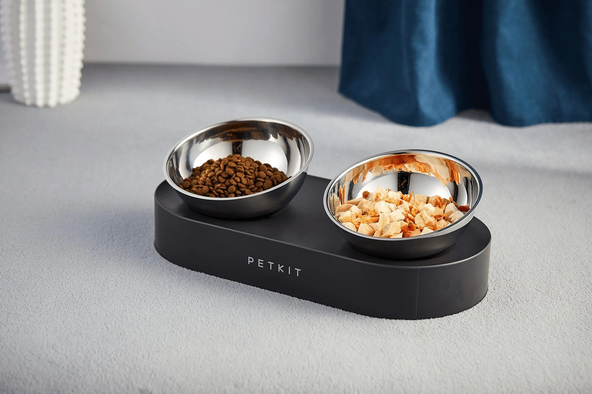 Petkit Fresh Nano - 15° Adjustable Feeding Metal Dual Bowl