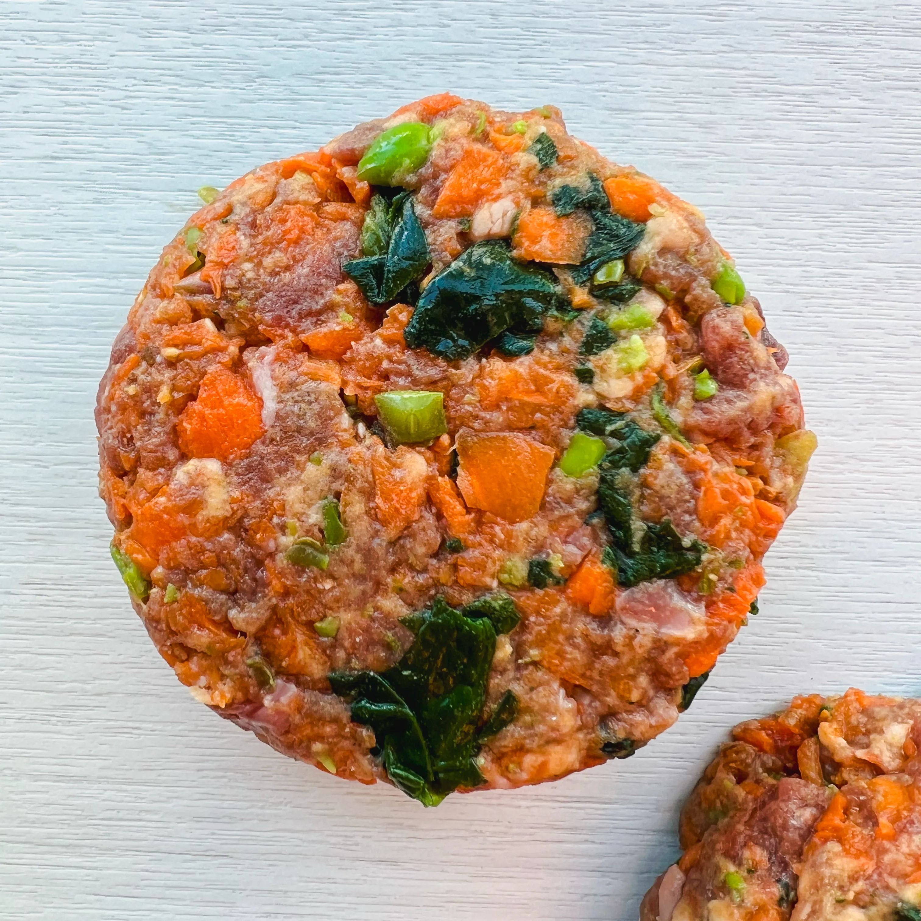 Premium Raw AAA Beef Burgers for Large Dogs – Nutrient-Rich ValuPak with Home Delivery